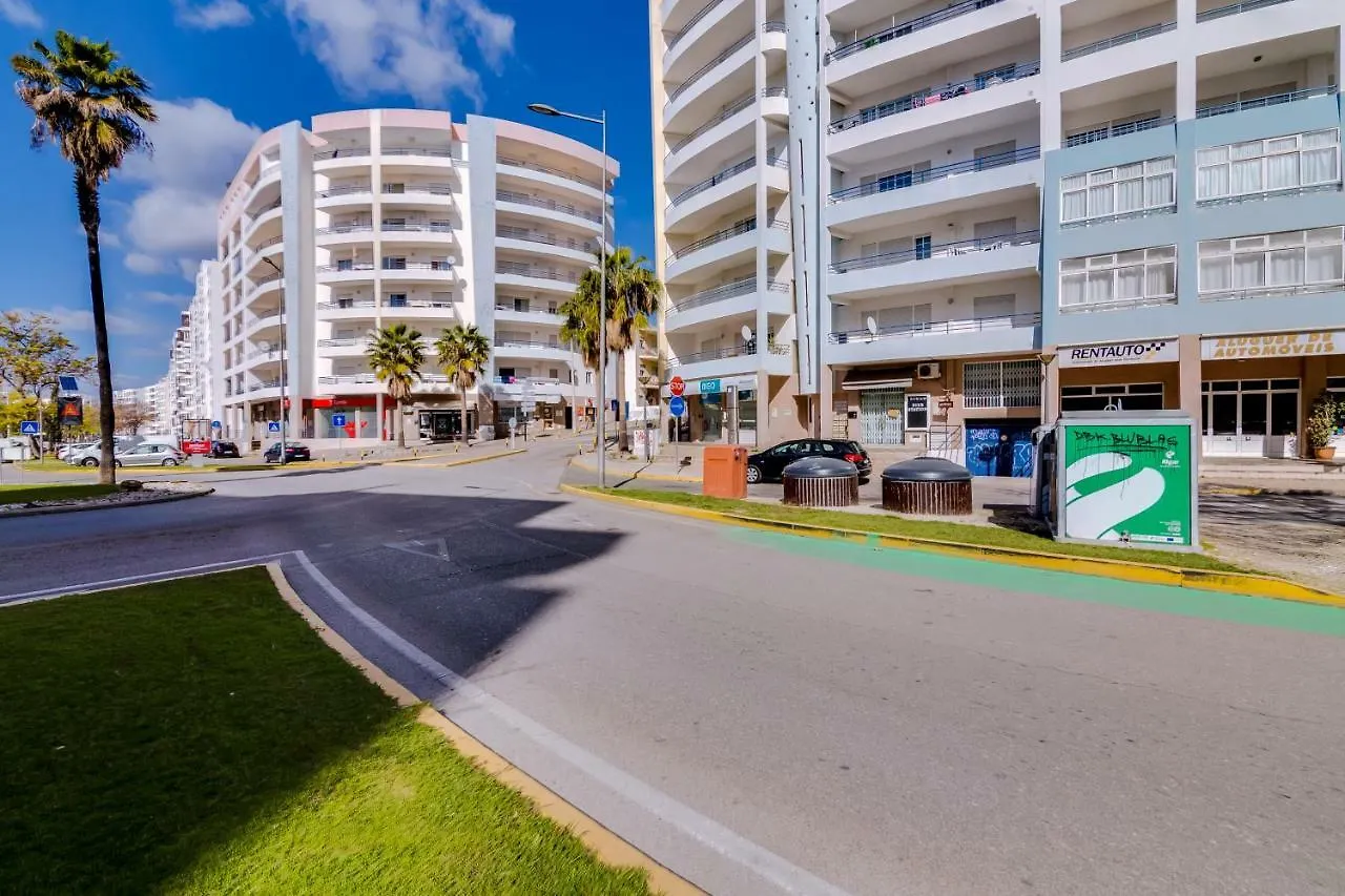 Rei - Quarteira - 3 Min To The Beach Vilamoura 0*,