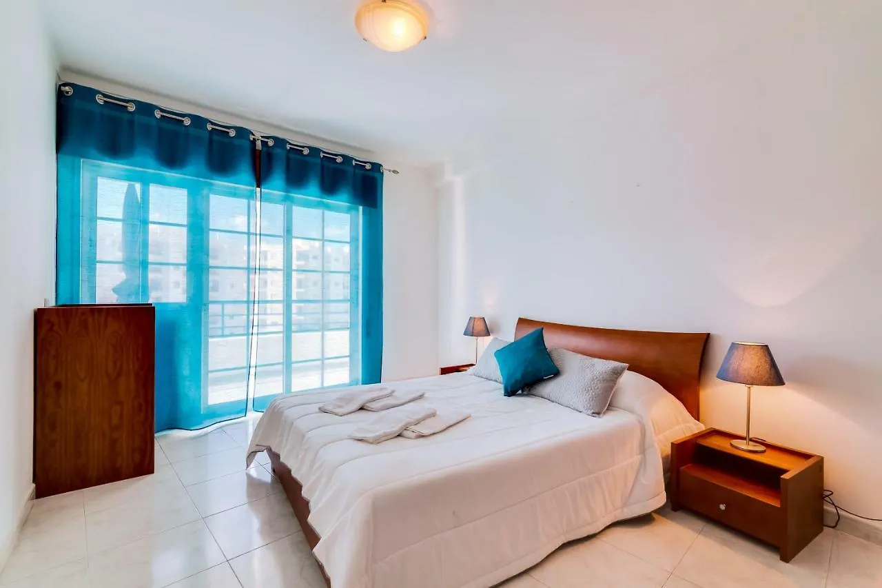 Rei - Quarteira - 3 Min To The Beach Vilamoura 0*,